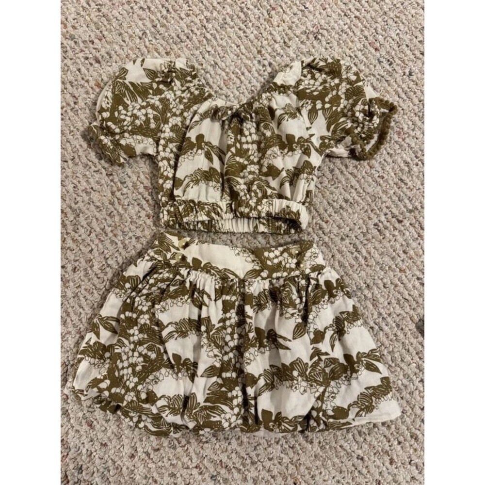 Kate Quinn Cute Skirt and Short Set